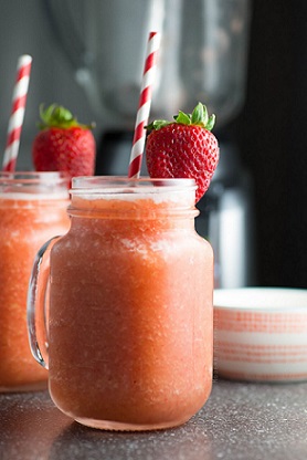 5 Wine Slushies to cool your Summer! - KidTrail Recipe