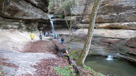 Hiking, Canyons & Waterfalls - KidTrail Pick